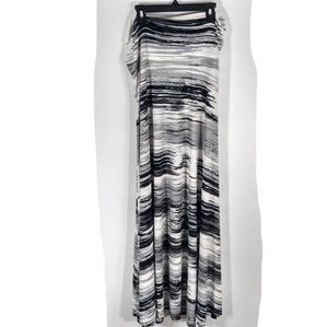 Lularoe Simply Comfortable Medium Maxi Skirt.